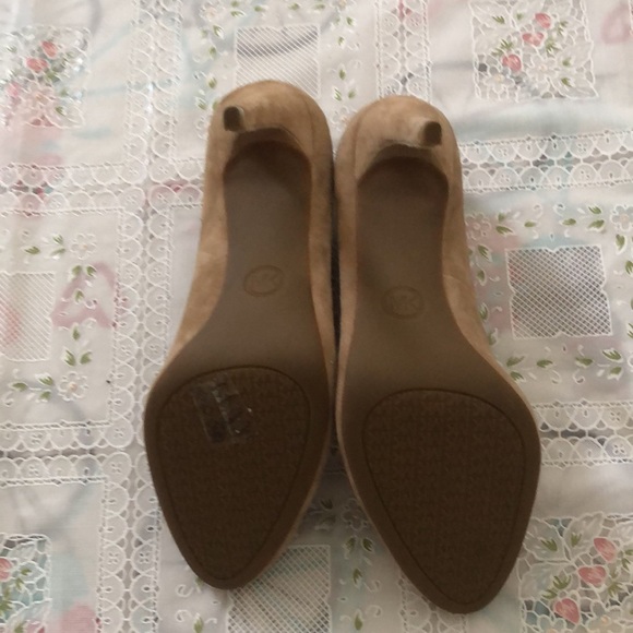 Michael Kors heels - Picture 5 of 10